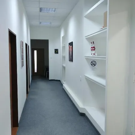 Cozy Rooms, 10 Min By Walk To The Center Apartment *