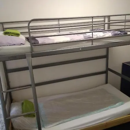 Cozy Rooms, 10 Min By Walk To The Center Brno